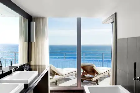 Le Meridien - 71
