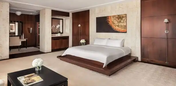 Shangri-La Apartments - 62