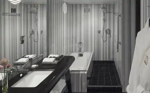 The Watergate - 132