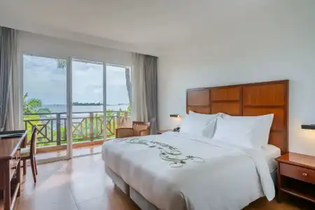 Hulhule Island - 79