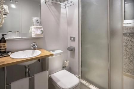 Serhs Carlit Boutique - 16