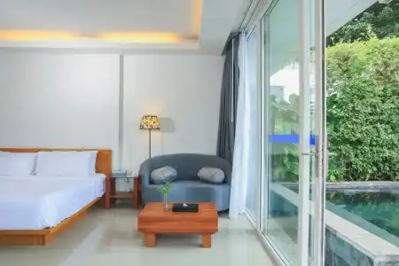 KC Beach Club & Pool Villas - 12
