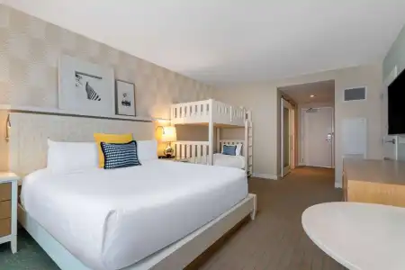 Wyndham Grand Clearwater Beach - 64