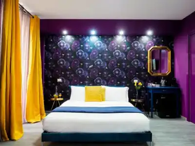 Cest La Vie Suites - 27