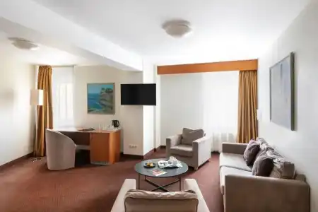 Art City Inn - 19