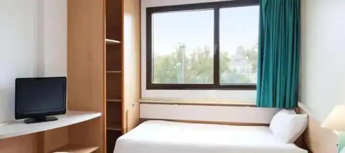 B&B Zaragoza Centro - 59