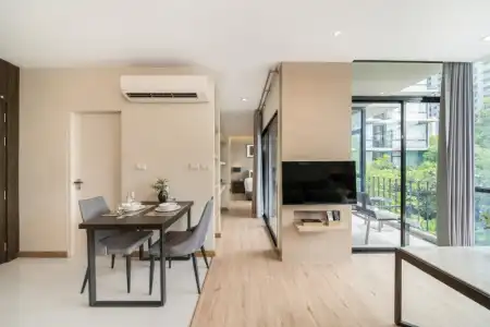 Altera and Residence - 55