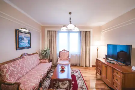 Grand Saigon - 123