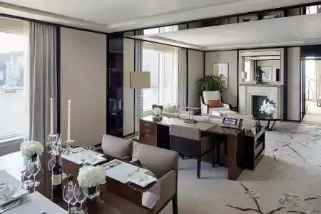 The Peninsula - 81