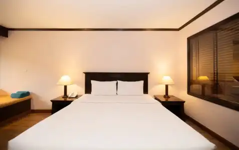 Baumanburi Patong - 43