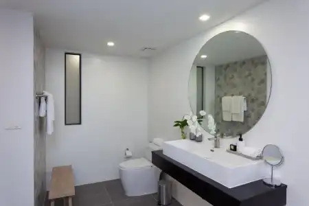 Anona Beachfront Phuket Resort - 63