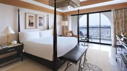 The Ritz-Carlton Abu Dhabi, Grand Canal - 46