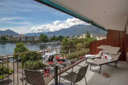 & LOUNGE LAGO MAGGIORE - 60