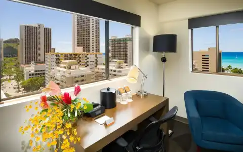 Vive Waikiki - 61