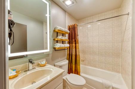 La Mirage Inn - Hollywood - 31