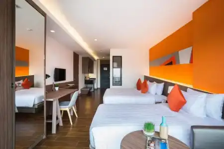 J Pattaya - 9