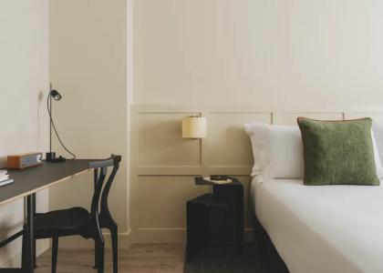 Catalonia Boulevard - 51