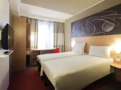 ibis Center - 39