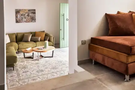 EmGard Suites - 122
