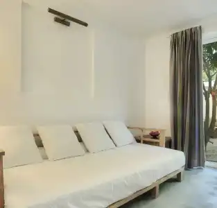 Esprit Libre Restaurant and Guest House - 38
