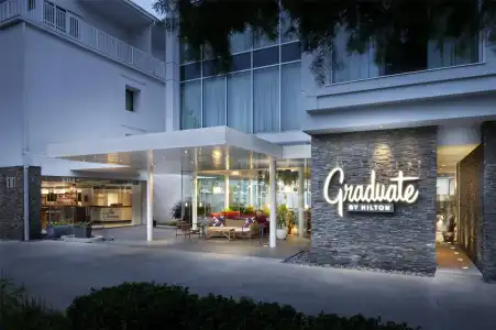 Graduate by Hilton Dallas - 0