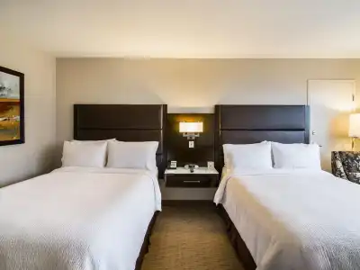 Holiday Inn Vancouver-Centre - 51