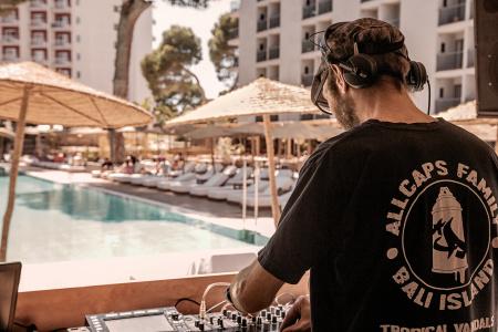 Cook’s Club Palma Beach +16 - 21