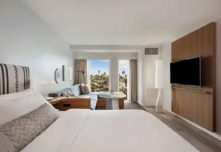 The Pierside Santa Monica - 32