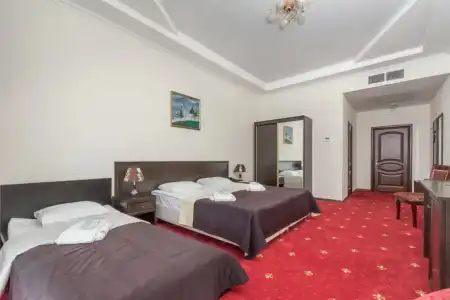 Roomp Mano - 73