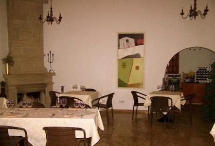 Lefkara & Restaurant - 11