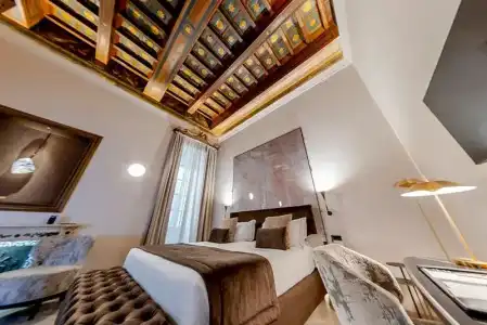 Martius Private Suites - 43