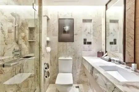 DoubleTree by Hilton Sukhumvit - 12