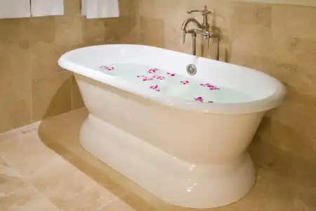 Royal Lahaina Resort & Bungalows - 58
