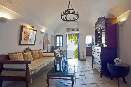 Alexander's Suites - 68