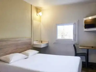 hotelF1 Paris Porte de Châtillon - 44