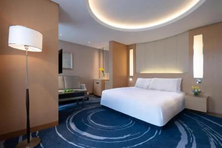 Crowne Plaza Shenzhen Futian - 1