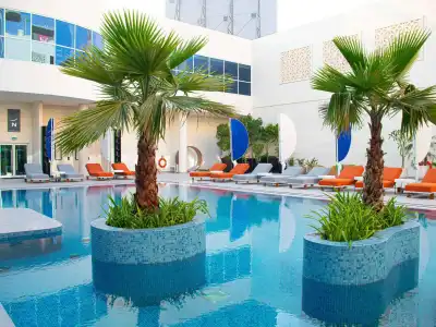 Novotel World Trade Centre Dubai - 20
