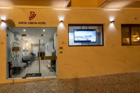 Dinya Lisbon - 47