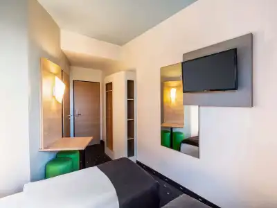 B&B Freiburg-Süd - 29