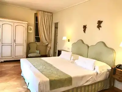 La Vittoria Boutique - 2