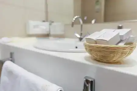 Spa Best Western Russian Manchester - 61