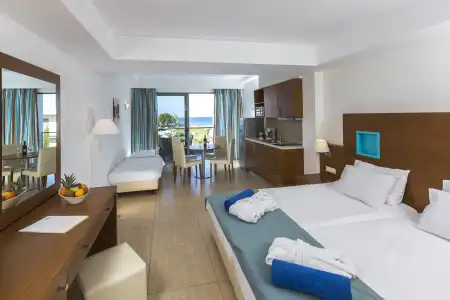 Asterias Beach Resort - 10