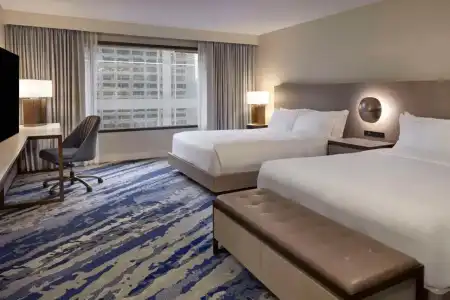 Hilton - 24