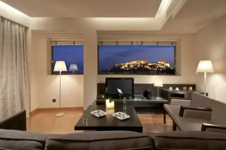 O&B Athens Boutique - 1