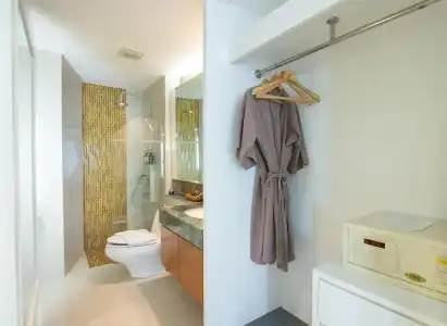 Royal Beach View Suites - 26