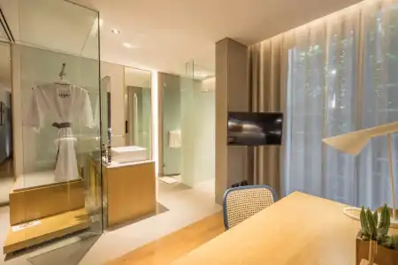 Ad Lib Bangkok - 52