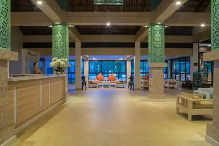 The Briza Beach Resort Khaolak - 1