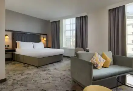 Hilton Cardiff - 77