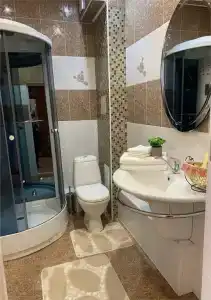 на Набережной - 125