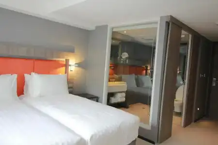 Grand 5 & Plaza Sukhumvit Bangkok - 7